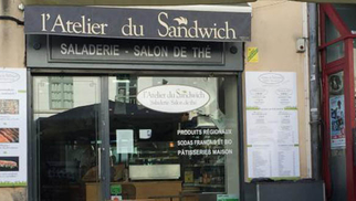L'Atelier du Sandwich Nîmes propose sa nouvelle carte d'automne de sandwichs faits maison, salades et autres gourmandises. A découvrir en centre-ville. L'Atelier du Sandwich Nîmes propose sa nouvelle carte d'automne de sandwichs faits maison, salades et autres gourmandises. A découvrir en centre-ville.