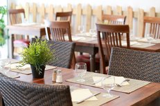 Restaurant L’Encierro au Grau du Roi est un restaurant de cuisine fait maison qui propose des recettes régionales et des tables en terrasse (® SAAM-fabrice Chort)